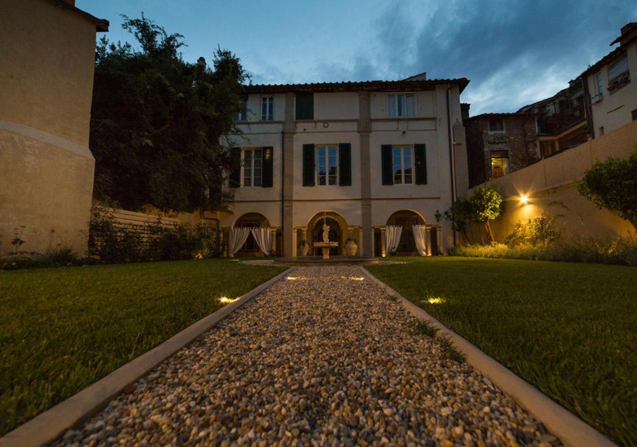 Lucus Exclusive Bed And Breakfast Lucca Exterior photo