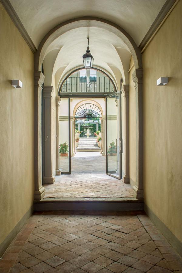 Lucus Exclusive Bed And Breakfast Lucca Exterior photo
