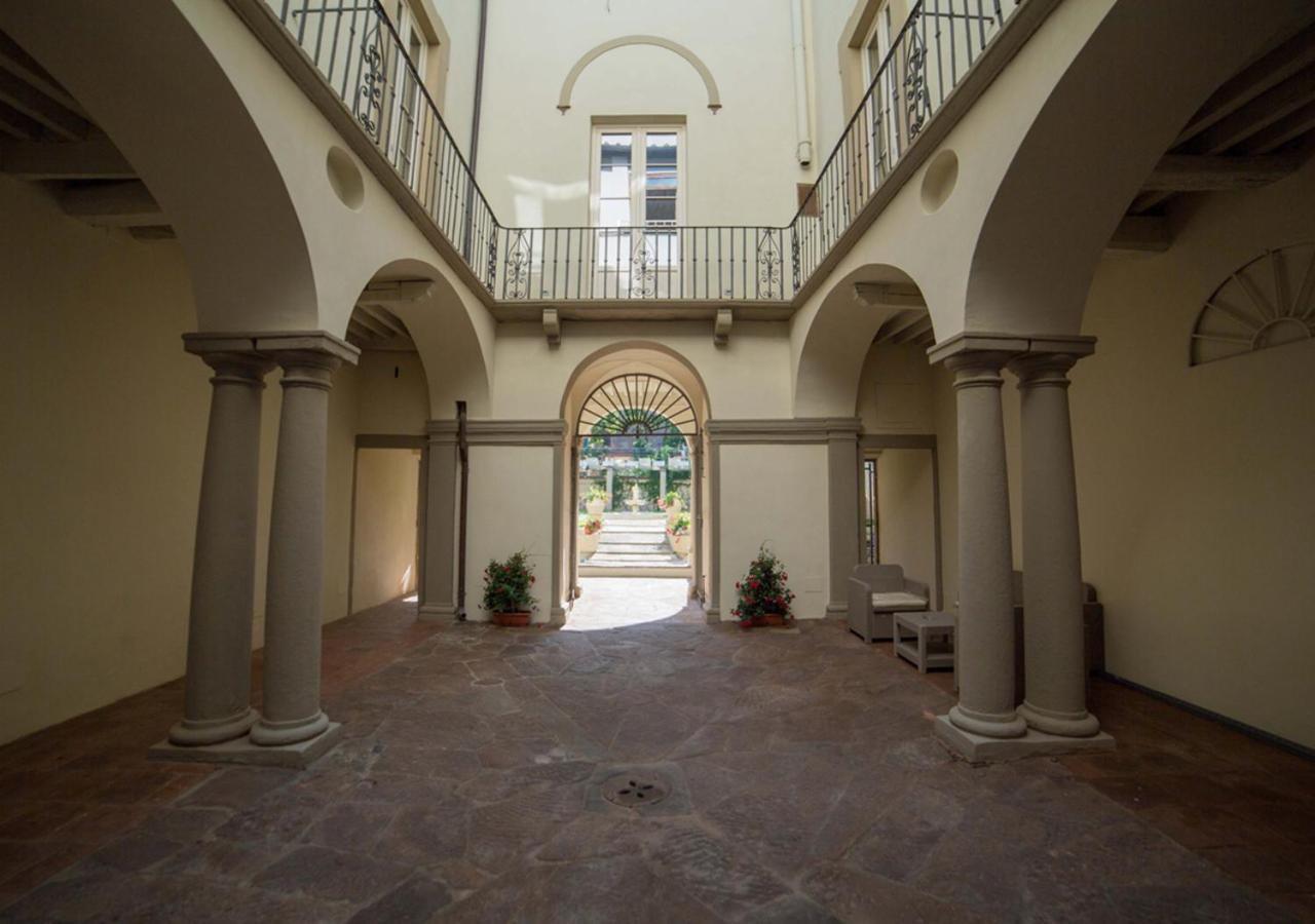 Lucus Exclusive Bed And Breakfast Lucca Exterior photo